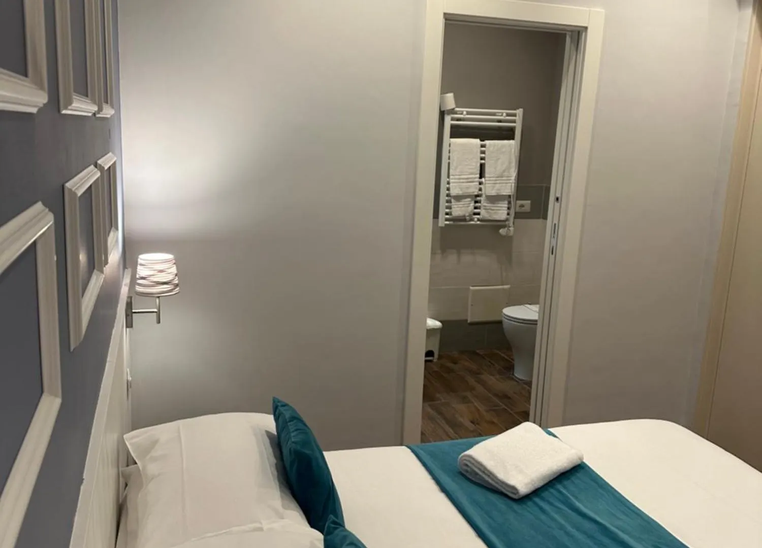 Hotiday Room Collection - Napoli Botanique Aparthotel Naples