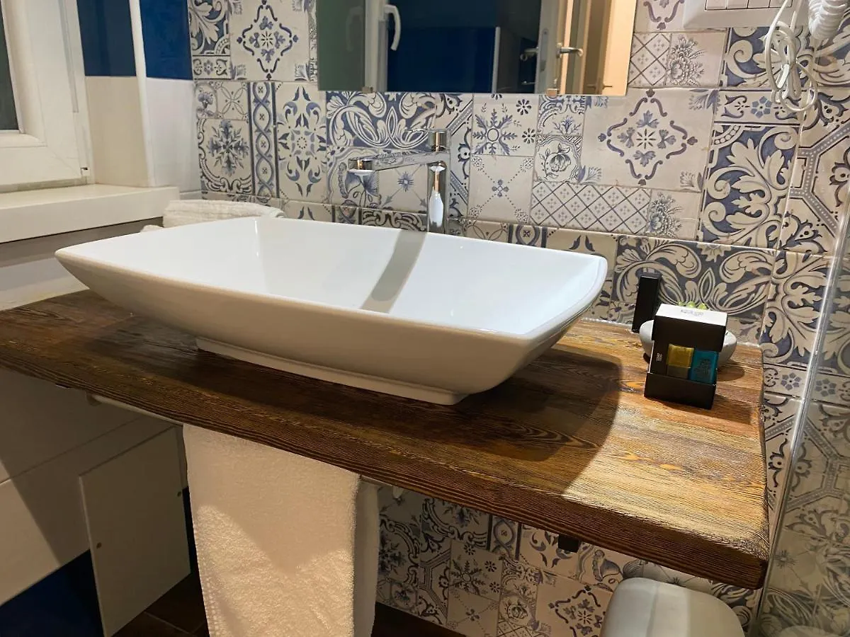 Hotiday Room Collection - Napoli Botanique 0*, Naples Italy