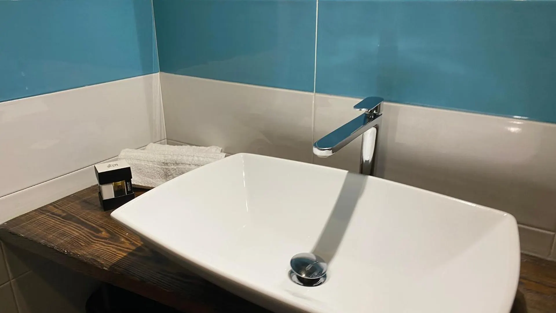 Aparthotel Hotiday Room Collection - Napoli Botanique Italy