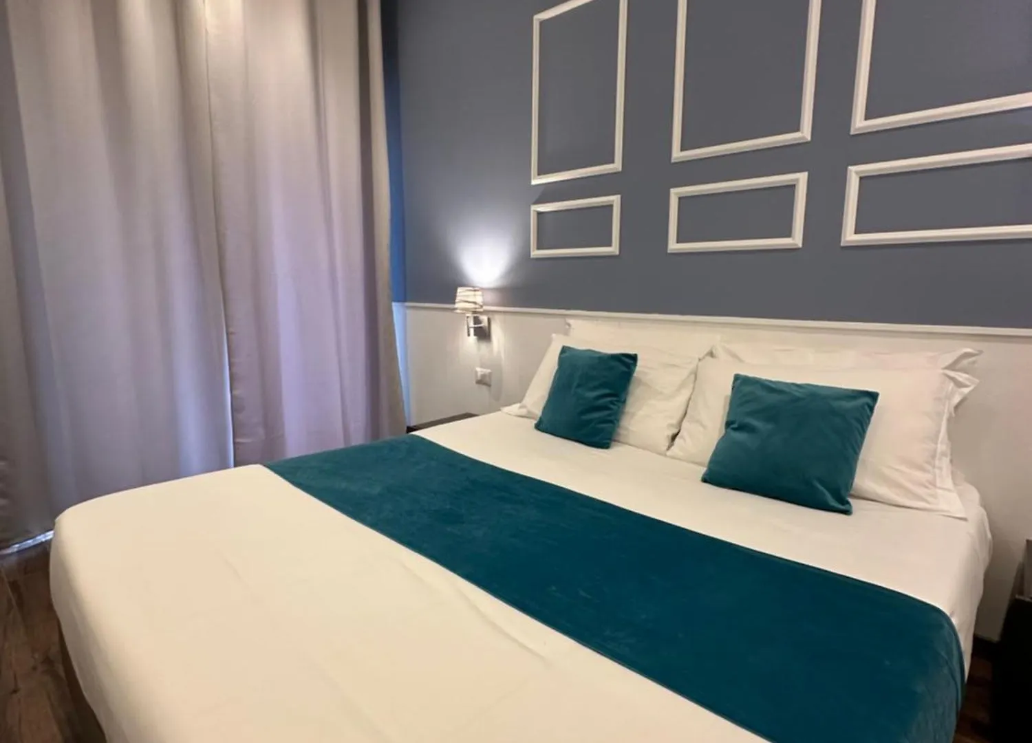Hotiday Room Collection - Napoli Botanique Aparthotel