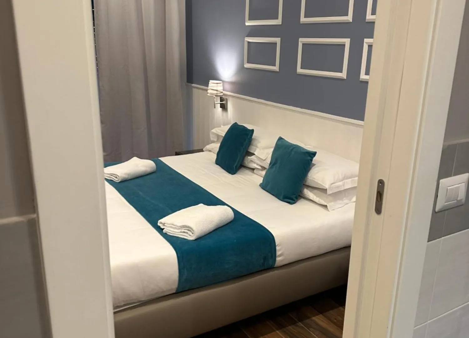 Hotiday Room Collection - Napoli Botanique Aparthotel