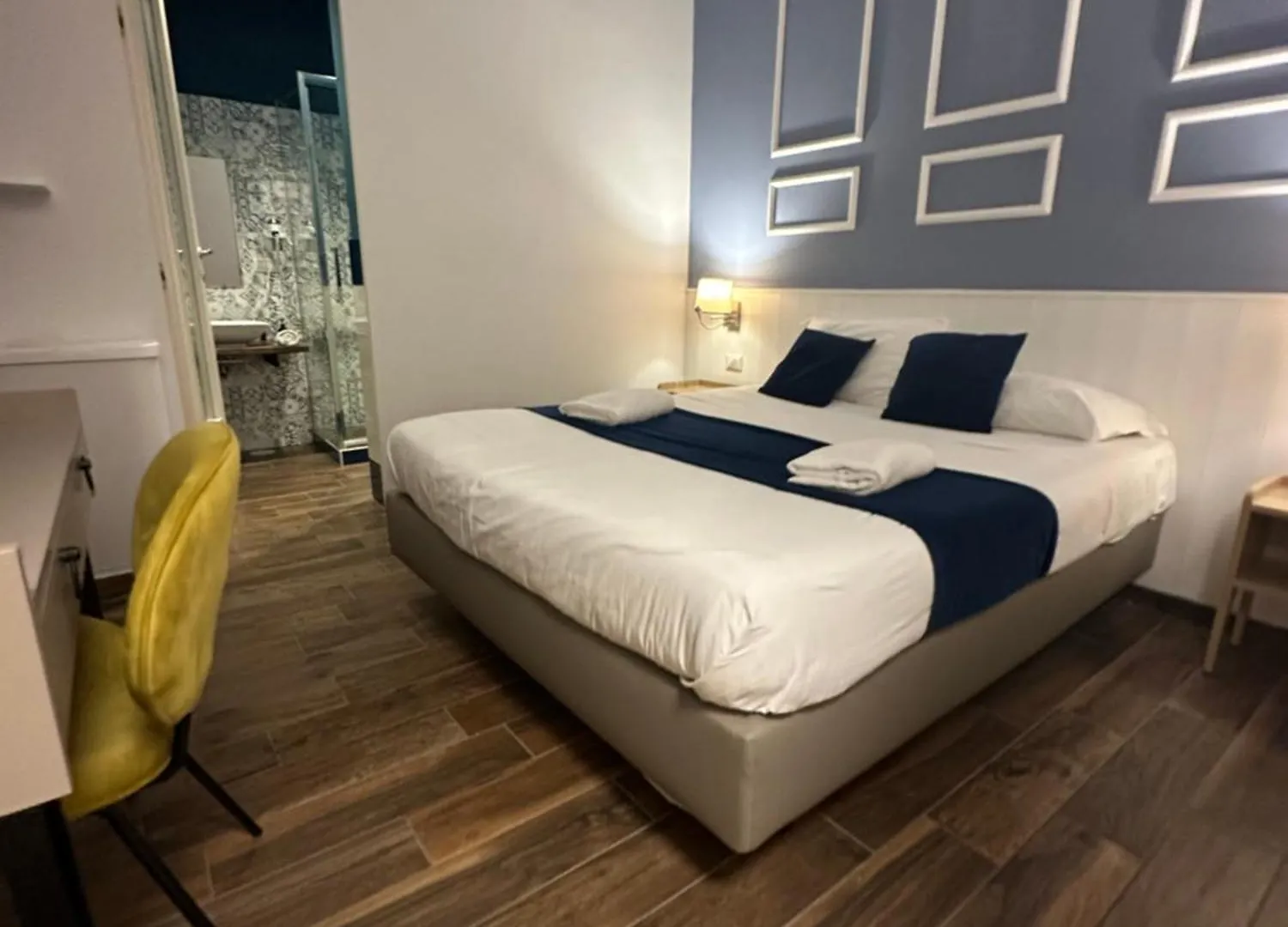 Hotiday Room Collection - Napoli Botanique 0*, Naples