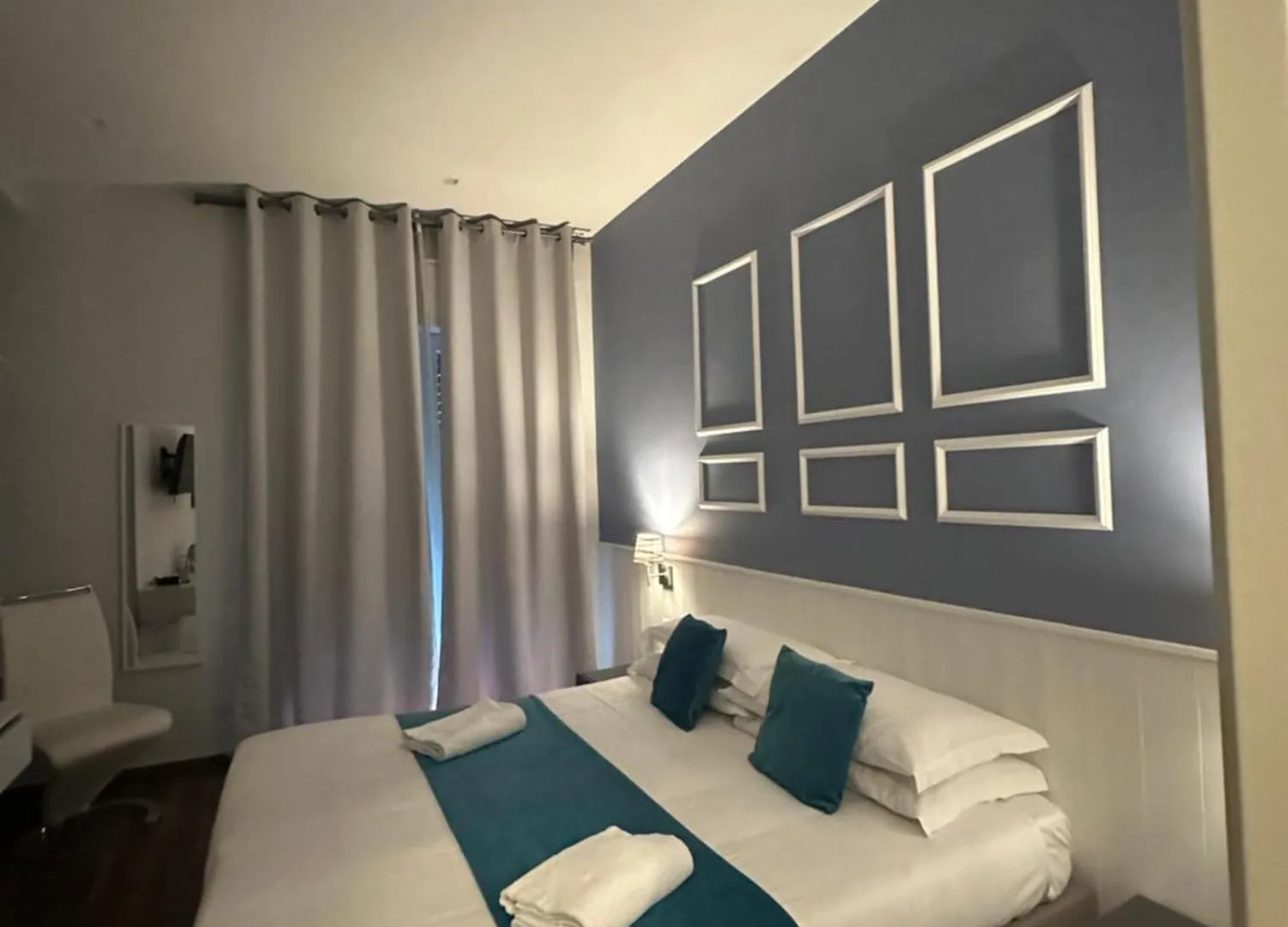 Hotiday Room Collection - Napoli Botanique Apart-hotel